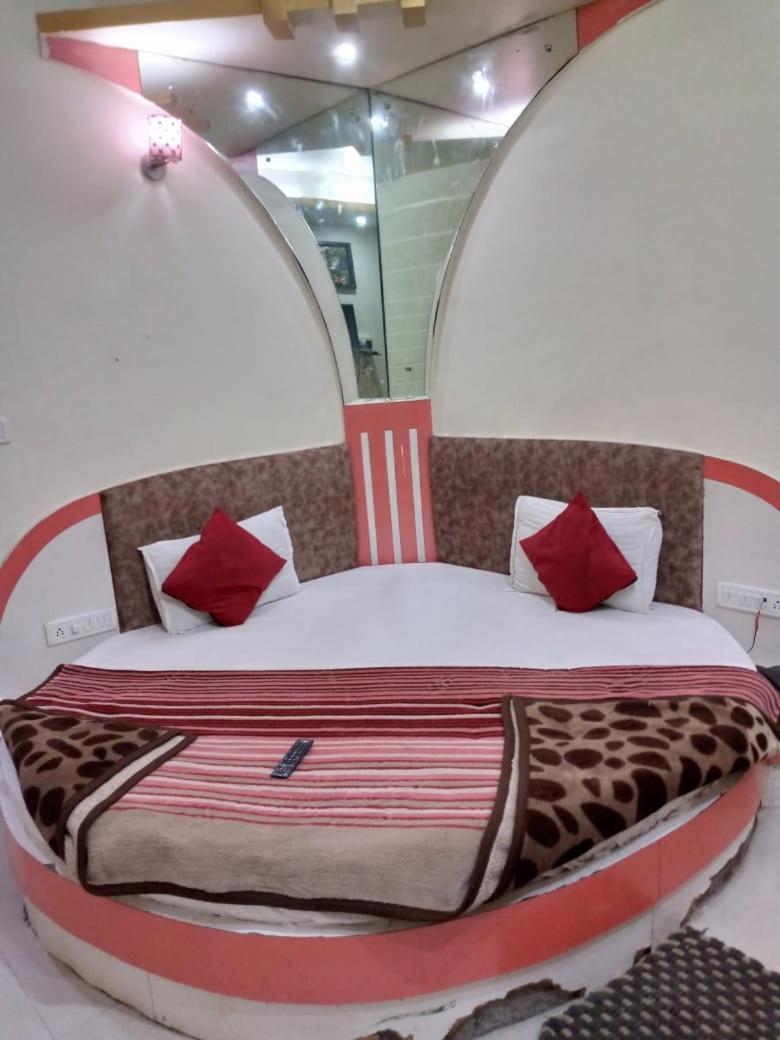 Hotel Amar Palace Pachmarhī Dış mekan fotoğraf