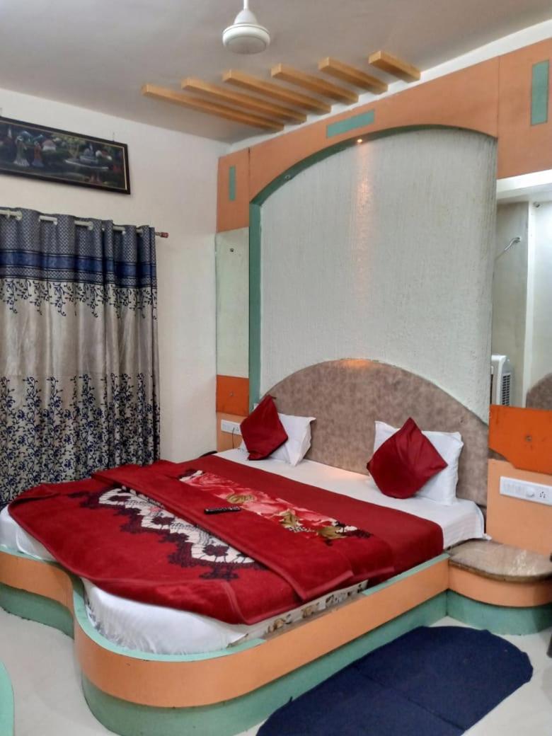 Hotel Amar Palace Pachmarhī Dış mekan fotoğraf